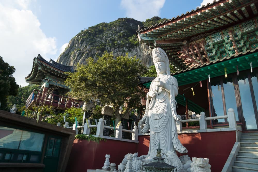 Der Tempel Sanbanggulsa